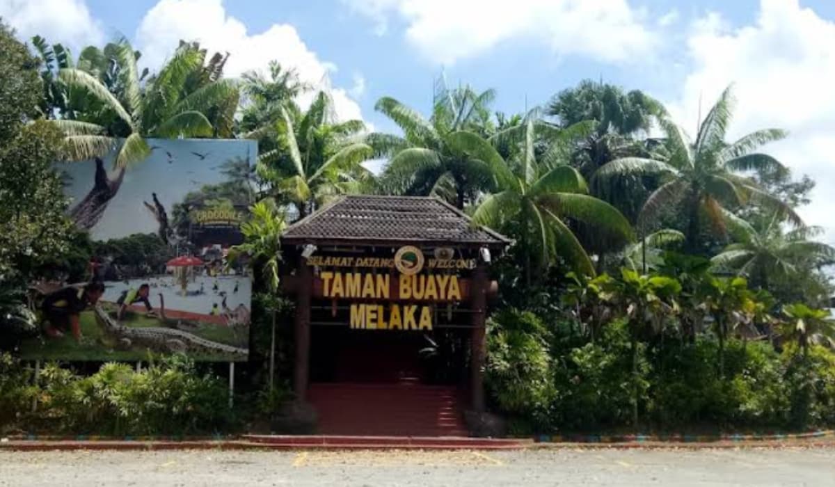 melaka crocodile and recreation park